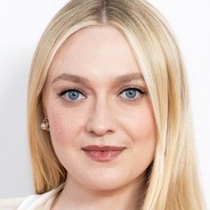 Dakota Fanning