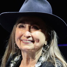 Bobbie Nelson