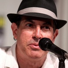 Daniel Licht