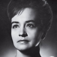 Dina Kuple