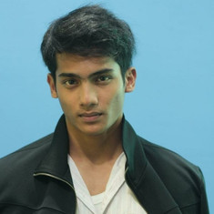 Niezam Zaidi