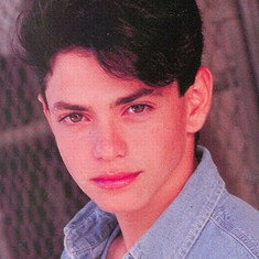 Mike Vitar