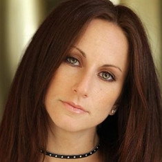 Amanda Barton