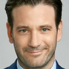 Colin Donnell