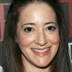 Clea Lewis