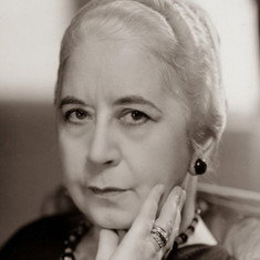 Louise Closser Hale