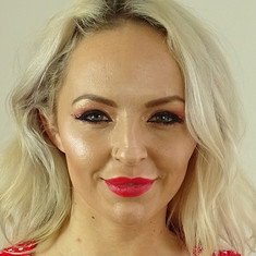 Louise Lee