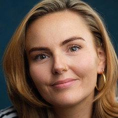 Charlotte Leach
