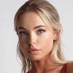 Emma Kotos