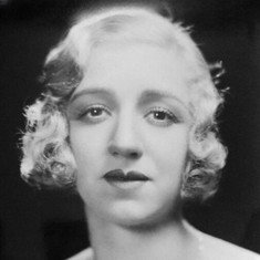 Nina Olivette