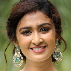 Farnaz Shetty