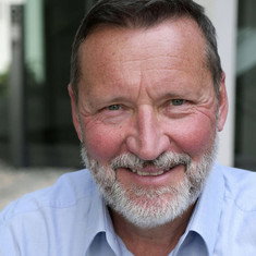 Walter Schuster