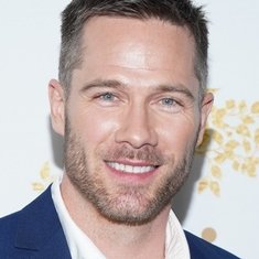 Luke Macfarlane