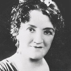 Marie Ault