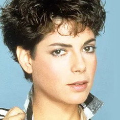 Joyce Hyser