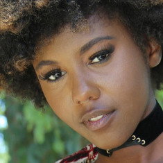 Daizy Cooper