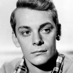 Carleton Carpenter