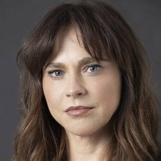 Fiona Dourif