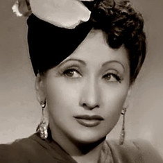 María Esther Podestá