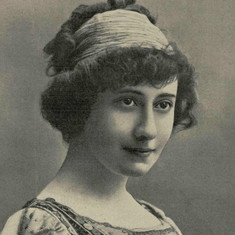 Adela Carbone