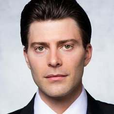 Ryan Larsen