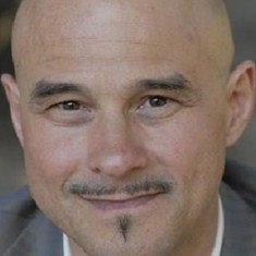 Xavier Tchili