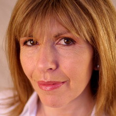 Maggie Philbin