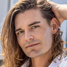 Ashley Stones