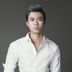 Hồ Việt Trung