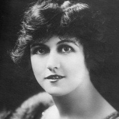 Peggy Hyland