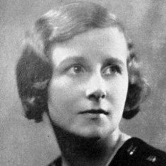 Joyce Moore