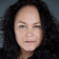 Vanessa Rare