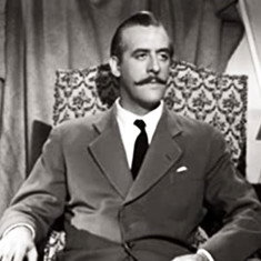 Adolfo Linvel