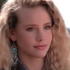 Amanda Peterson