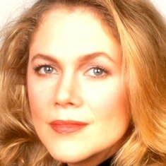 Kathleen Turner