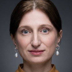 Nezaket Erden