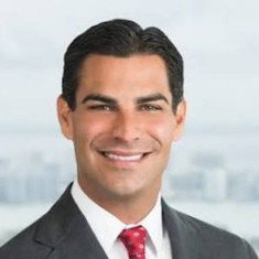 Francis Suarez