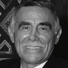 Héctor Suárez