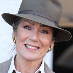 Lorraine Chase