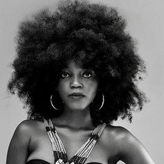 Gladys Oyenbot