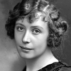 Lia Norée