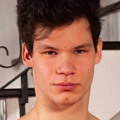 Taylor Launer