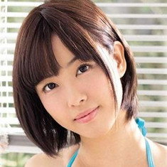 Emi Hinata