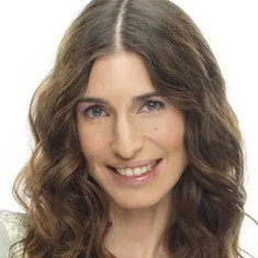 Romina Yan