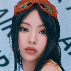 HYEIN