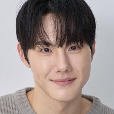 이동건