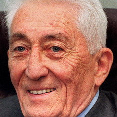 Bernard Pons