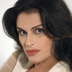 Laura Marinoni