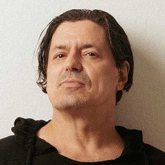 Maurício Barros