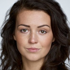 Anna Russell-Martin